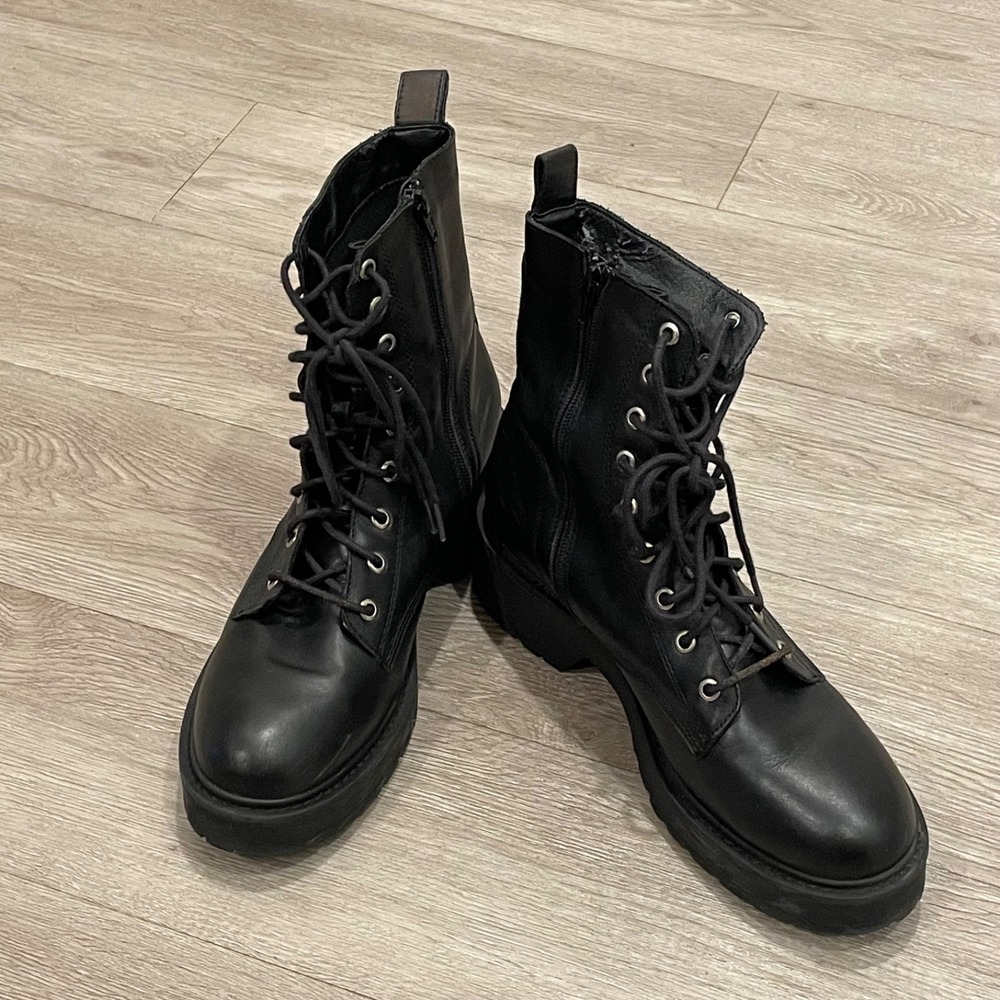 Steve Madden Tornado Womens Black Leather Boots Whimsigoth Grunge Combat 10M